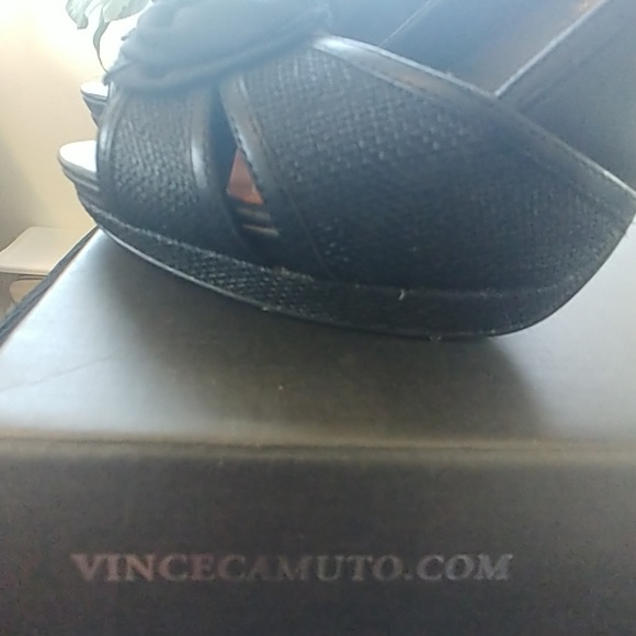 Vince Camuto Black Straw Fabric 👡 - Picture 8 of 8
